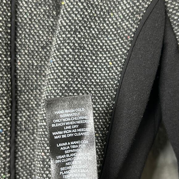 White House Black Market Tweed Knit Jacket Women’s 2 Gray Black Zip Front - Picture 10 of 10